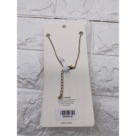 Fashion Leader Unisex Cross Pendant Necklace Gold Tone 16in - Picture 3 of 6